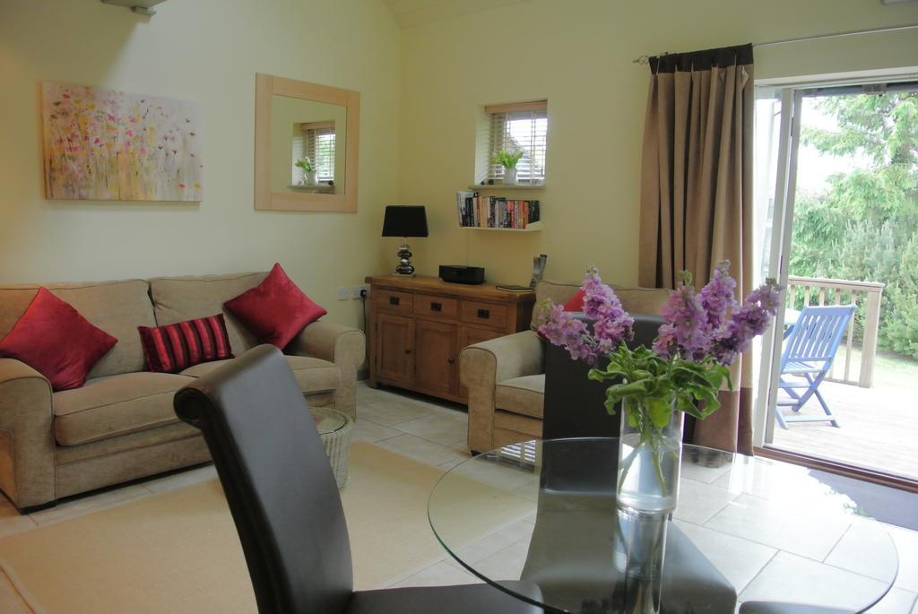 Frith Farm House Cottages Newnham  Room photo