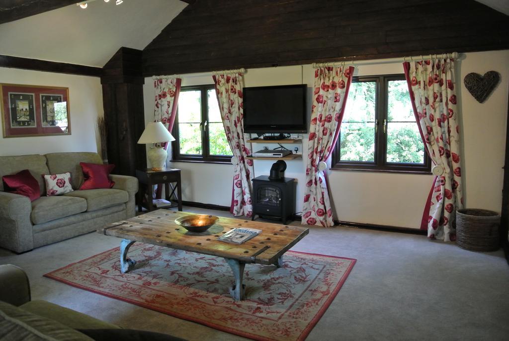 Frith Farm House Cottages Newnham  Room photo